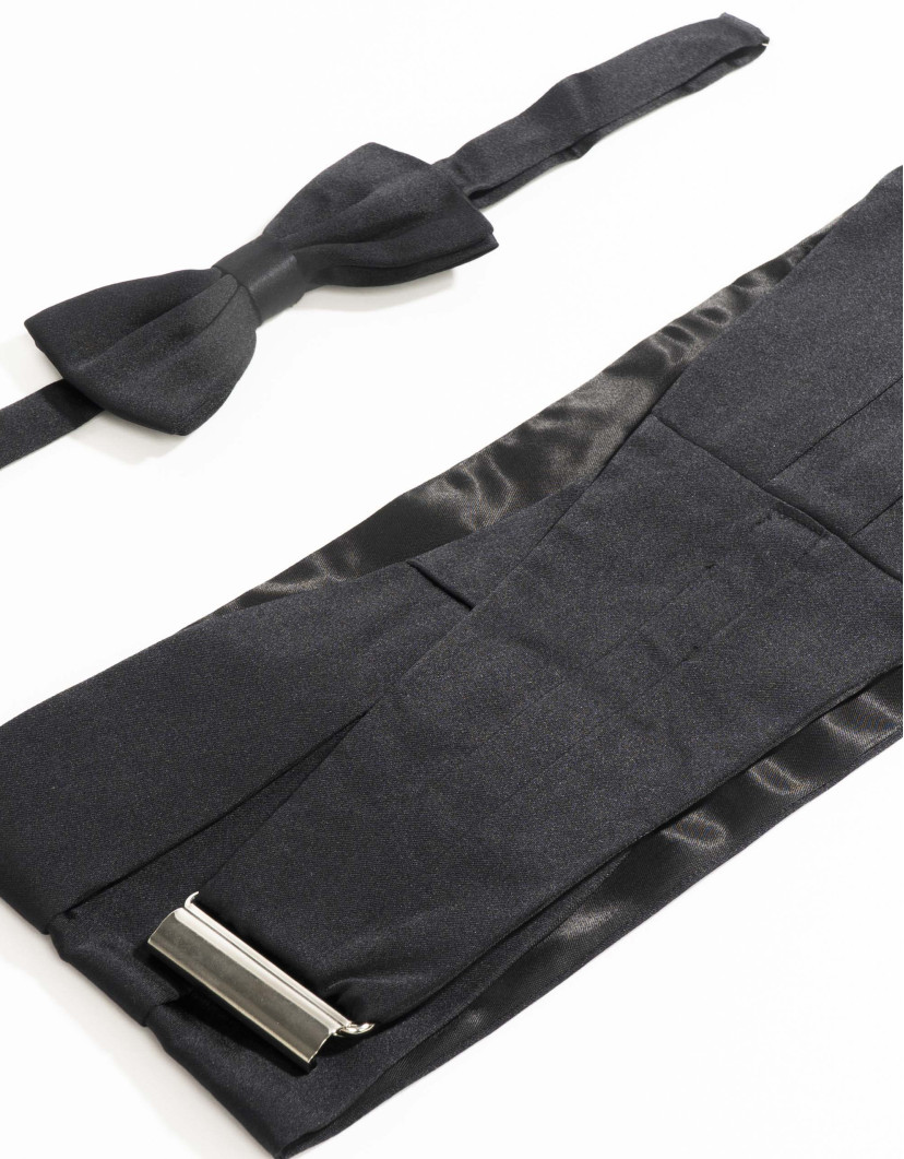 Castello d'Oro Black Silk Cummerbund Set image